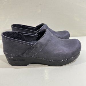 Dansko Professional Black Cabrio Clog Womens Size 39 / 8.5 - 9 Comfort Non Slip